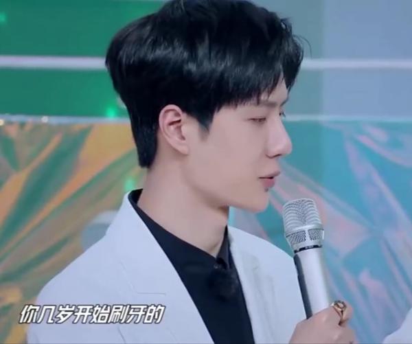 冯提莫王一博（冯提莫王一博合照）