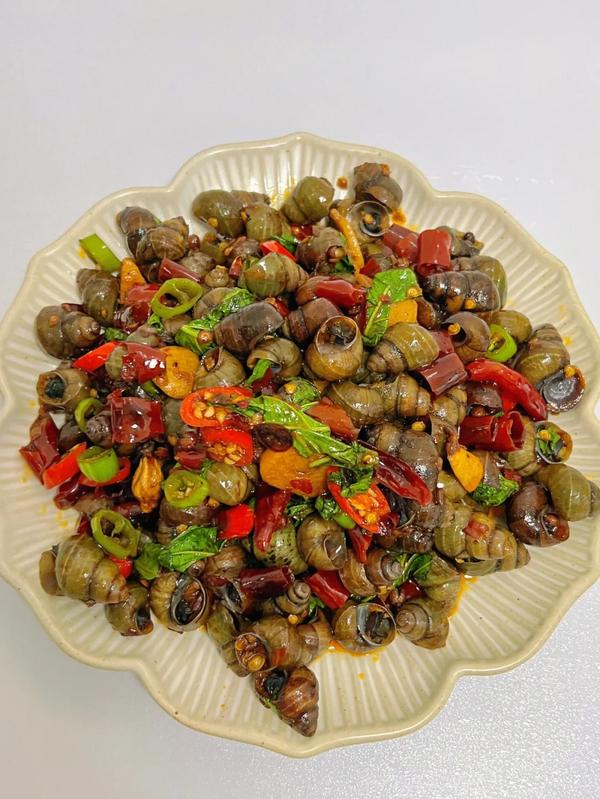 田螺怎么处理干净(田螺怎么处理干净)