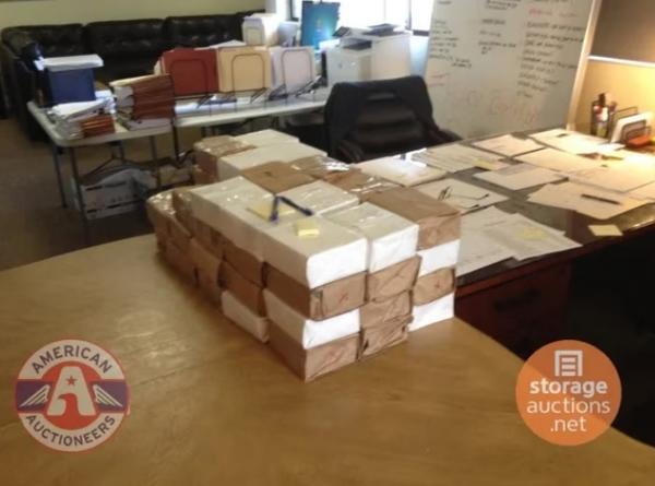 美国仓库寻宝猎人（美国仓库寻宝猎人类的小说）