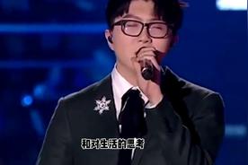 中国人气最高的十大男歌手 华语乐坛最热门的男歌星 中国最火的男歌手