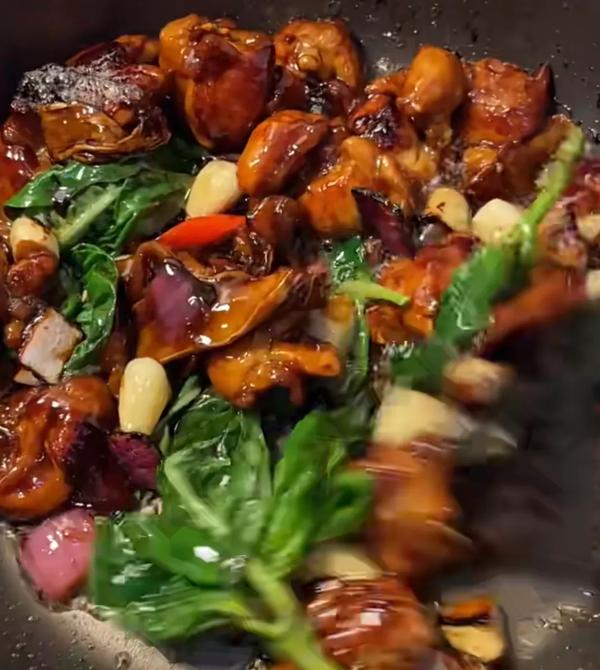 生抽 老抽 酱油的区别（生抽老抽酱油的区别是什么）