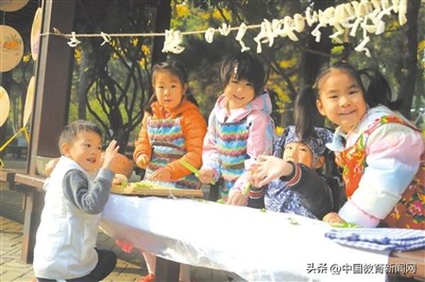 非常男女情难长猜一生肖(男女有别猜一生肖)