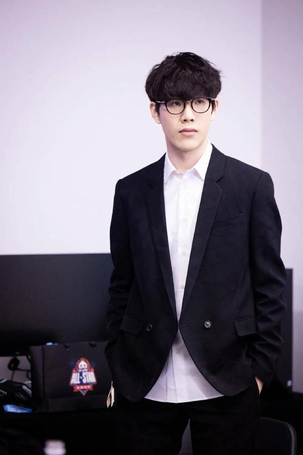 历届草莓音乐节（历届草莓音乐节举办地）