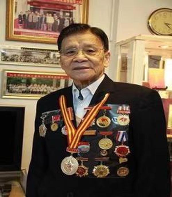 这样啊翻译日语（像我这样的人歌词日语翻译）