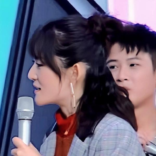 赵丽颖谢娜(赵丽颖谢娜关系为什么僵了)