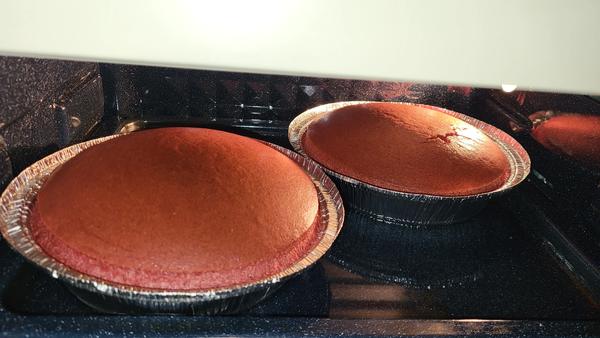 蛋糕要烤多少分钟(烤箱蛋糕要烤多少分钟)