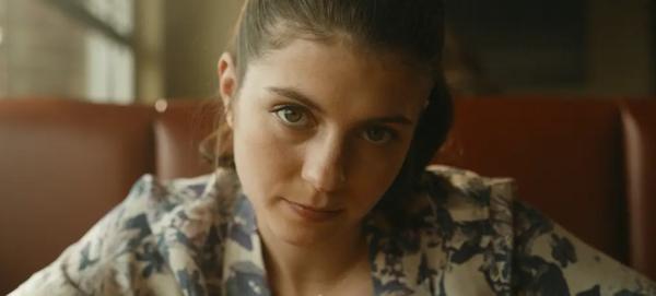 鬼影实录1~5剧情解析(鬼影实录1-5剧情全面解析)