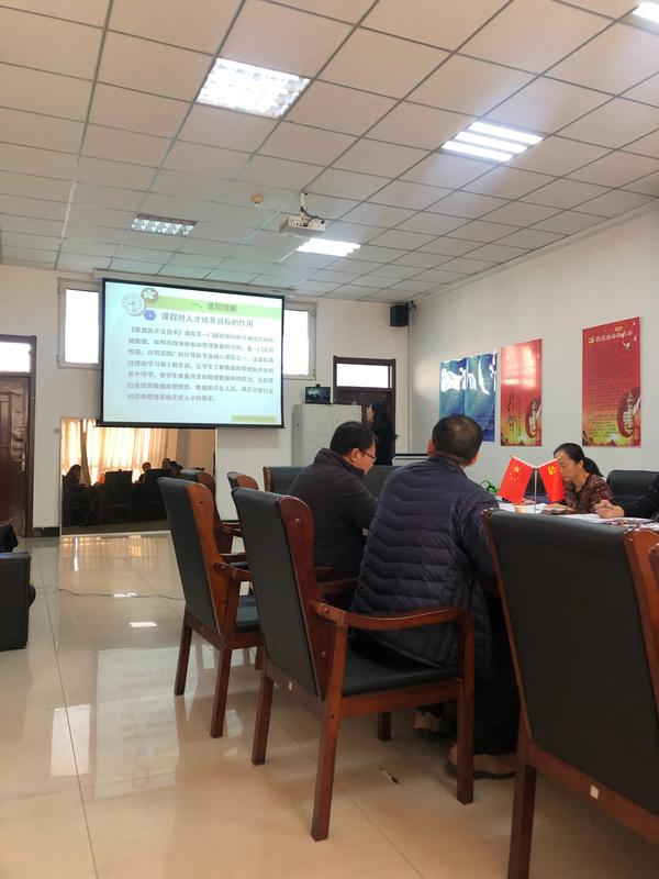 团队精神正能量的句子简短（什么是团队精神正能量的句子）