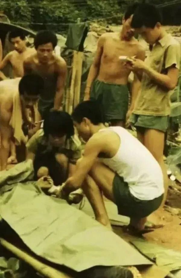 老山洗尸图片(老山洗尸台图片)