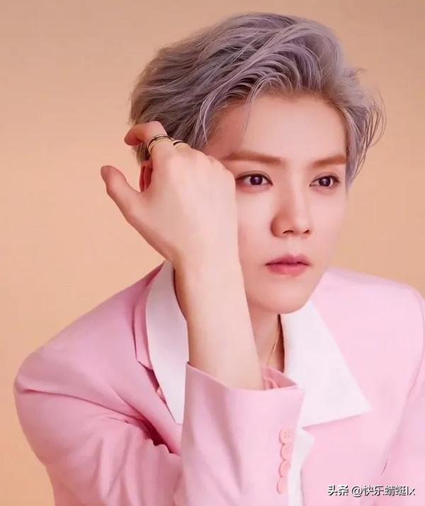 重返十八岁歌曲鹿晗(重返十七岁歌曲鹿晗)