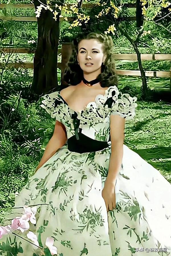 乱世佳人梅兰妮剧照(乱世佳人梅兰妮剧照高清图片)