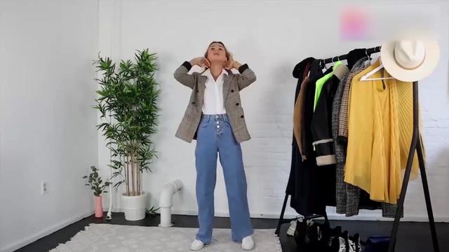 女生怎么搭配衣服好看