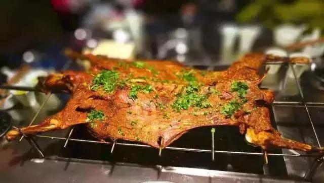 在重庆，吃完这68样美食我们就结婚吧！