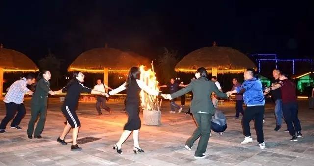 躁起来！我的家乡岱崮地貌美食啤酒节7月15日激