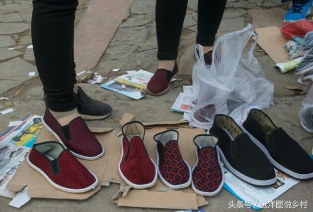 农村集市摆摊卖布鞋，一上午利润800多，其实你也可以学一下这招