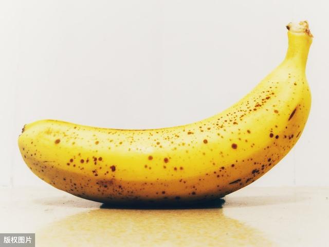 买香蕉时，看到“这种”直接买，香糯软甜又好吃，可惜经常被嫌弃