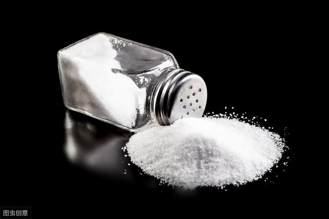 辟谣：低钠盐中钾含量高，对心脏不好？一文教您日常如何科学吃盐