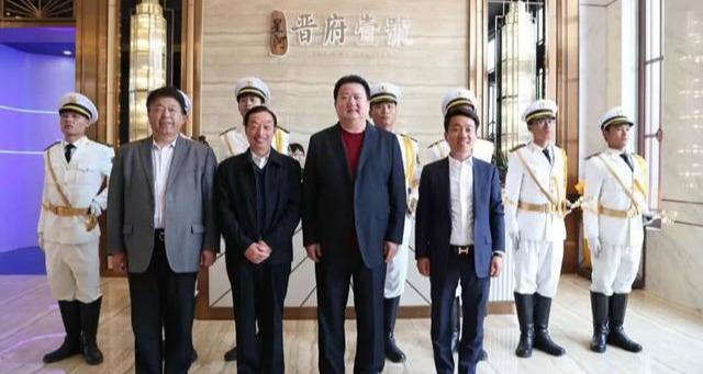 他被譽(yù)為“天下第一兵”，結(jié)婚讓妹妹當(dāng)新郎，入伍27年僅休假59天