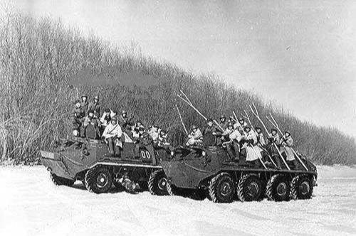 中苏边境之战：我军如何让装备精良的苏军接连吃败仗的？