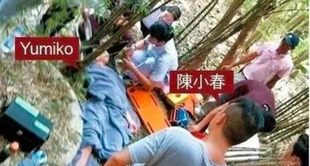 大难不死郑希怡，乘风破浪的姐姐里帅出新高度