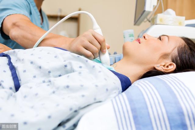 甲状腺结节论个大还是论数多，它的危害，医生说：不疼不痒最可怕