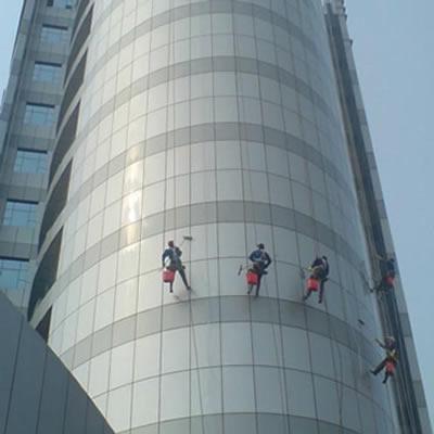 东莞外墙清洗的操作方法
