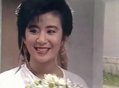 她坐拥4亿财产，与丈夫结婚23年不领证，如今女