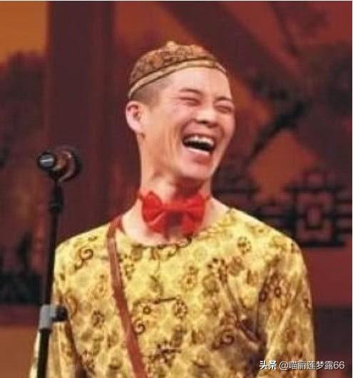 他是赵本山徒弟，长相一般却娶小7岁娇妻，如今儿子颜值太逆天