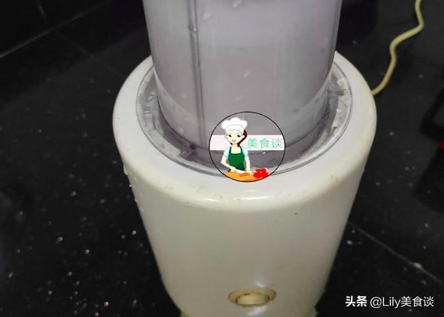 花生和它一起煮汤，高钙高蛋白，健脾养胃，简单又营养，孩子爱吃