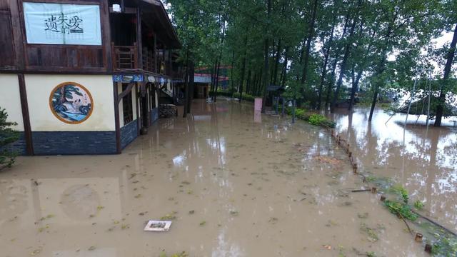 澧县暴雨橙色预警，彭山景区越挫越勇，风雨过后等您见彩虹