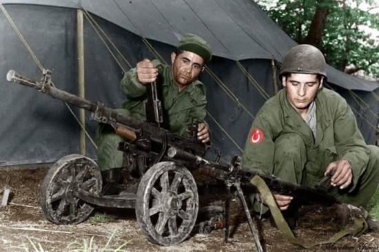 ���������еĳ���ս���ţ��з����������������Ӣʦ��������ɾ�