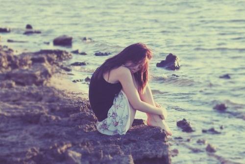 有的陪伴，跟夫妻无关，也经得起考验