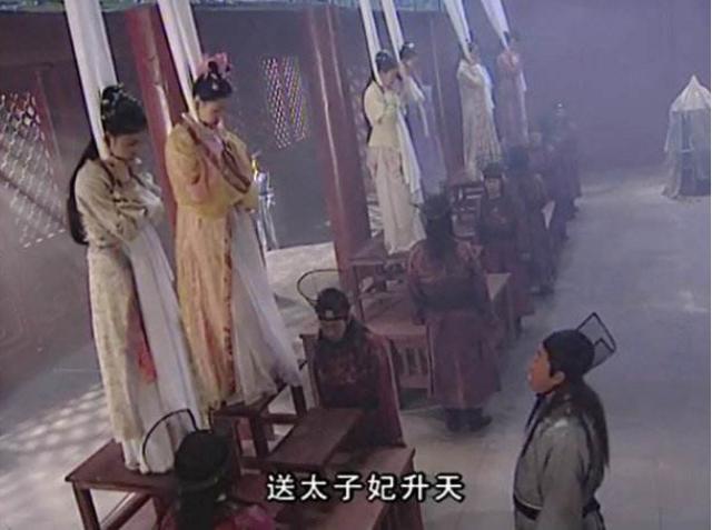 皇帝死后，美貌皇后要被活殉葬，十年后竟和守墓人生了孩子