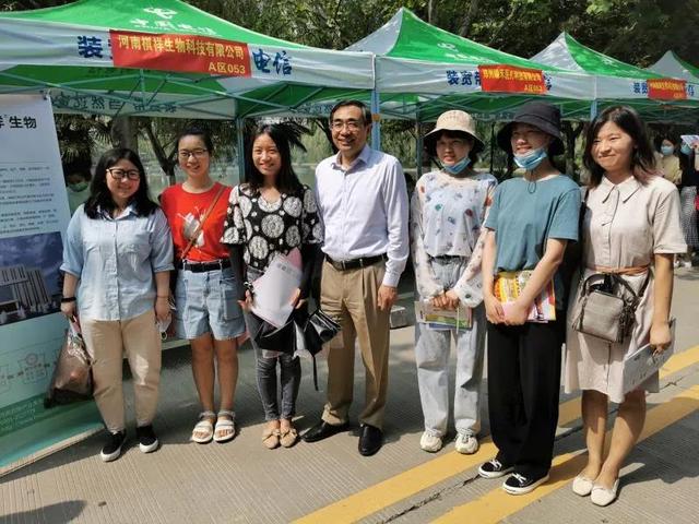 \"火\"了！河南线下大型招聘会：100余家名