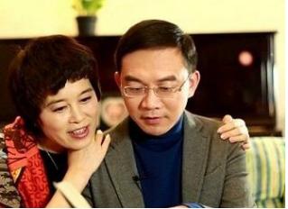 原央视主持郎永淳，因“一时疏忽”入狱，如今身份让人羡慕