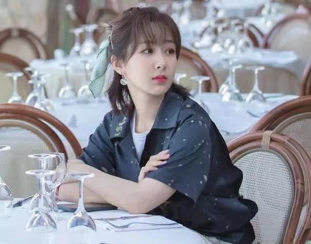 《青簪行》杨紫杀青，被曝将跟徐峥合作，吴亦凡却还在忙拍摄？