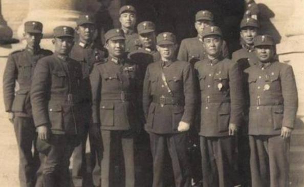 1949年，解放军抓住一个“假和尚”，审问后才发