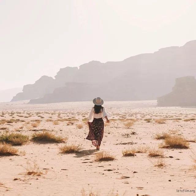 如何在旅途中帮女友拍出美照？