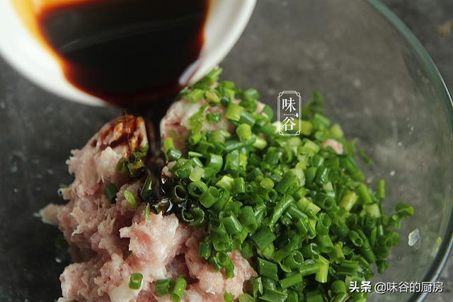 明日入伏，记得吃它，既营养又有寓意，清香开胃，帮你平安度夏