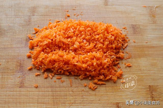 夏天，豆角学会这样做，无油无水，我家一周吃4次，比吃肉还香