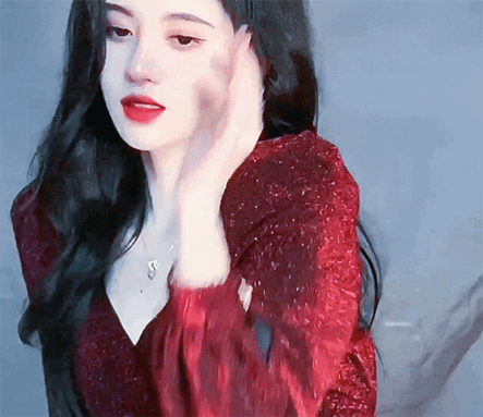 为什么她的美，观众总是不买账？