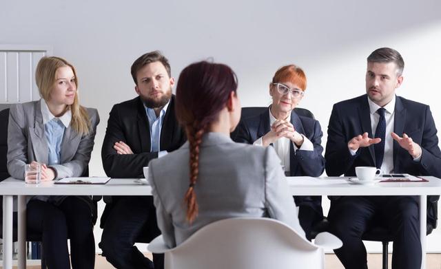 面试问：灭字加一笔是啥字？女子淡定回答，结