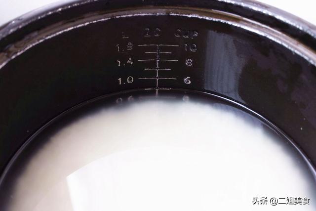 蒸米饭，冷水放大米是错的！大厨：知道这3点，米饭更加香软可口