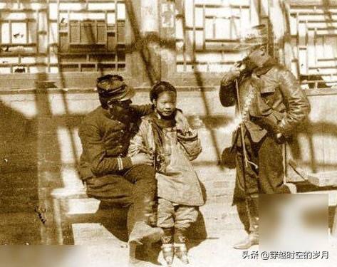 美国律师借疫情，起诉中国卫健委等部门，难道