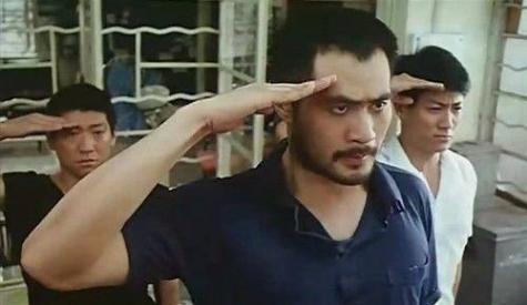 曾拍风月片，如今成为国画大师，58岁的徐锦江旁人模仿不来