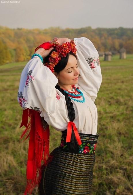 为什么乌克兰女孩如此美丽？乌克兰女性社会地