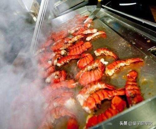 航母的食物饮水补给从何而来，怎么保存呢