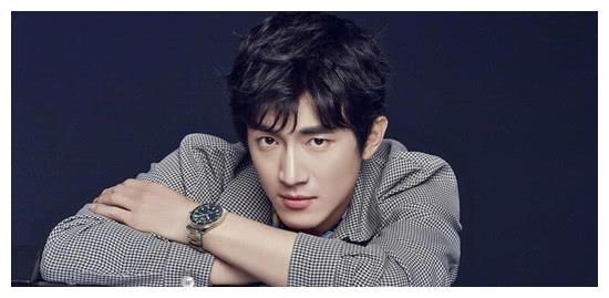 林更新：一个能跟黑粉吵到半夜五点男人，一个能给自己反黑的男人