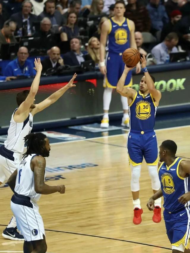 库里式投篮成为模板？1米72的国产主帅真的很有想法