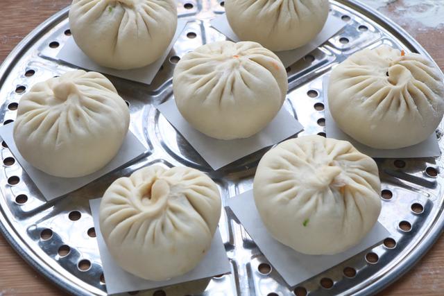 這2樣食材做素餡兒包子，實在是太美味了，出鍋一口氣吃5個，香